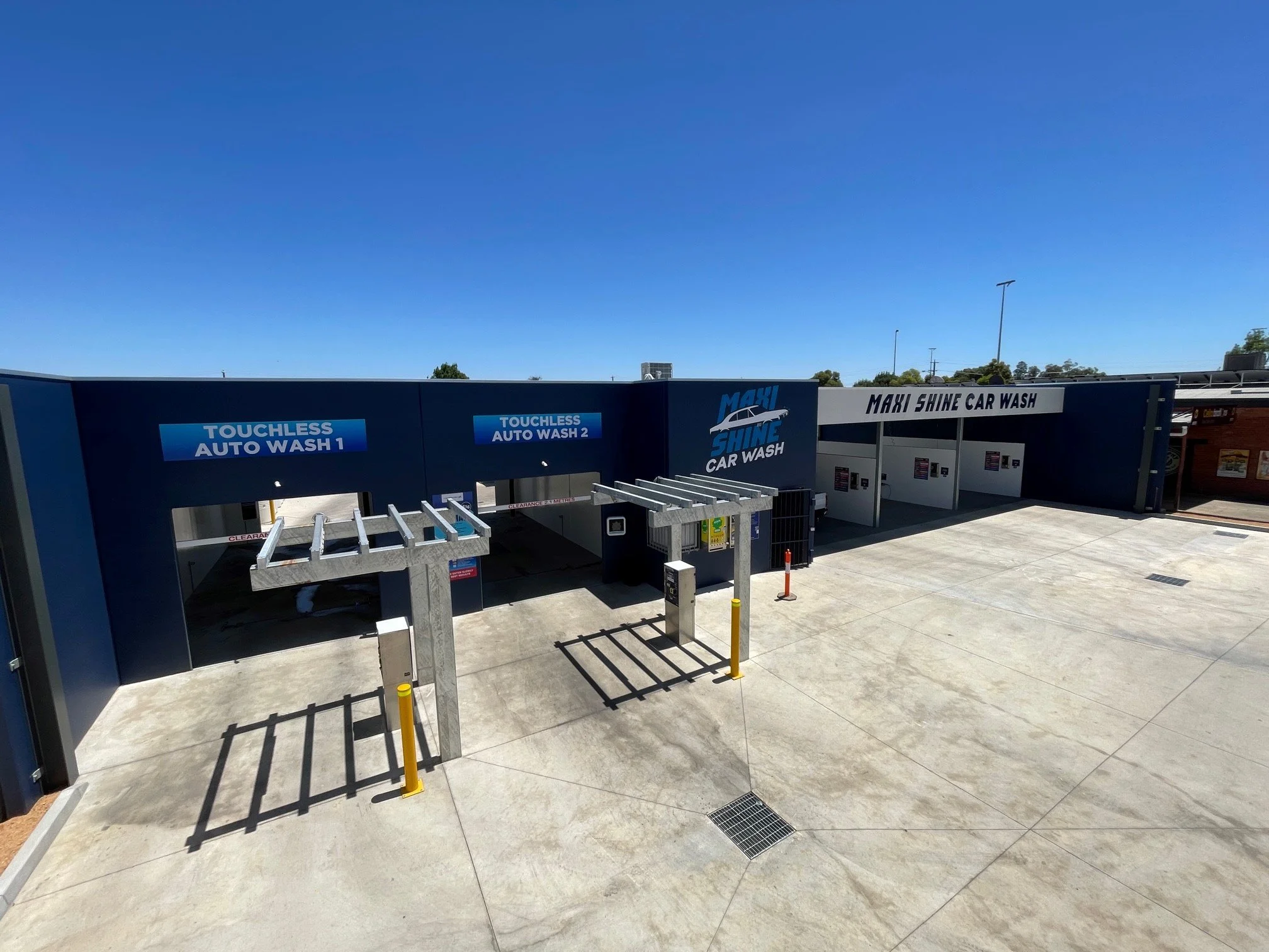 Complete building signage package across a car wash site in North East Victoria